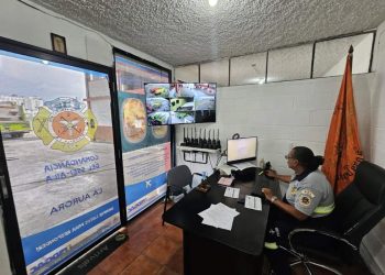 Aeropuerto La Aurora mejora su respuesta ante emergencias con nuevos equipos