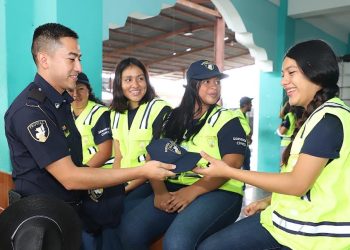 Jóvenes de El Progreso culminan formación como agentes de educación vial