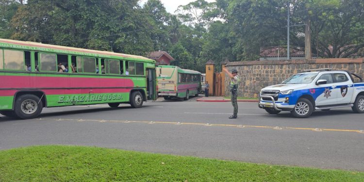 Brigadas apoyan en la movilidad segura de deportistas de los Juegos Codicader