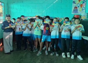 Estudiantes conocen los beneficios del consumo de pescado
