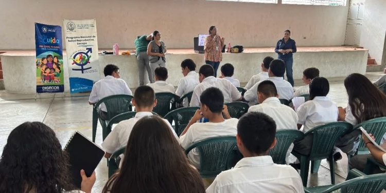 Promueven el bienestar de adolescentes en Santa Rosalía, Zacapa