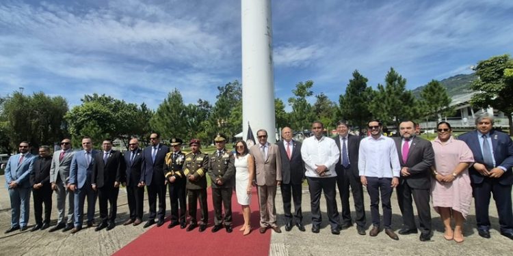 Embajada de Guatemala en El Salvador se une al 50.º aniversario de la asociación de agregados militares