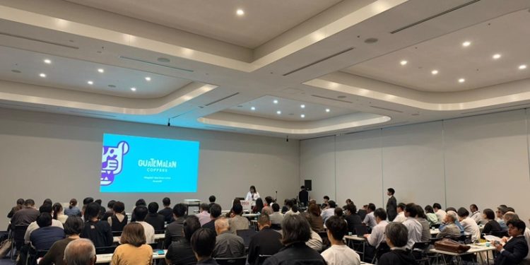 Guatemala resalta la importancia de la cooperación con Japón para promover una caficultura sostenible