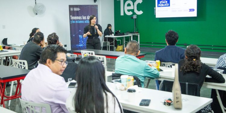 Diálogo propone construcción conjunta del futuro de la IA en Guatemala