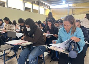 Contrataciones de personal salubrista fortalece esfuerzos en la atención integral del cáncer en Jalapa