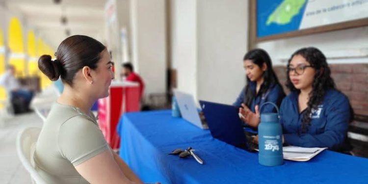 Kiosco de Empleo en Zacapa