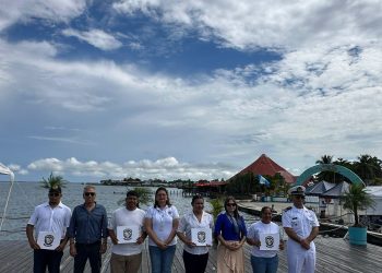 Culminan con éxito su formación como Marinos Mercantes en Izabal