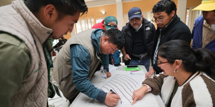 Optimizan la resiliencia agrícola con herramientas de diseño hidrológico en Quetzaltenango