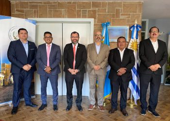 Guatemala y Uruguay fortalecen la cooperación forestal