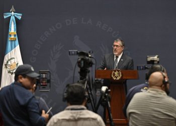 Presidente Bernardo Arévalo busca impulsar MetroRiel mediante un acuerdo Gobierno a Gobierno con Reino Unido