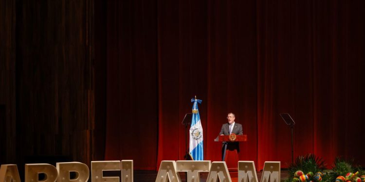 Presidente Bernardo Arévalo afirma que datos abiertos son fundamentales en la transformación de una gestión pública democrática