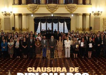110 servidores públicos concluyen diplomados sobre pertinencia cultural