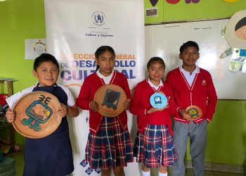 Arte, cosmovisión y alfarería: así fue el taller de nawales en Santa Apolonia