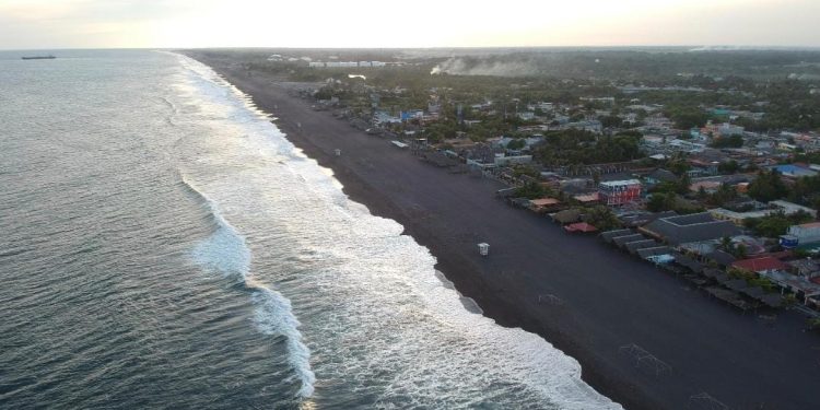 Sistema CONRED coordina acciones preventivas ante alerta de tsunami en el Pacífico