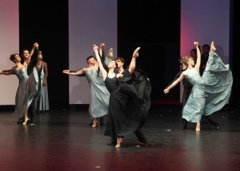 «Ana Karenina» inició su temporada en el Teatro Nacional con una producción que reúne talento de cinco países