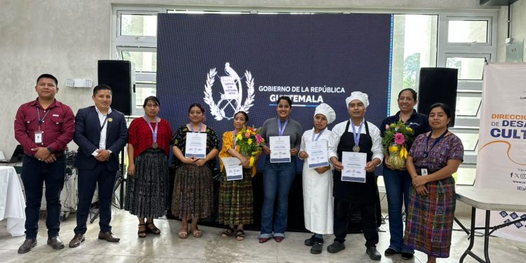 Festival de Soberanía Alimentaria en Cobán promueve la gastronomía ancestral y el cuidado de semillas nativas