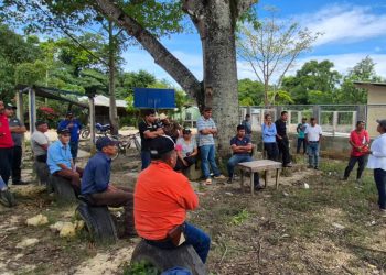 En Poptún impulsan sistemas agroforestales para producir alimentos