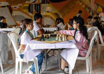 Entre tableros y estrategias, el talento guatemalteco honra a Miguel Ángel Asturias