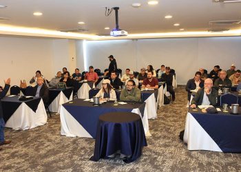 Extensionistas del departamento de Guatemala aprenden el programa Suelos y Agua para el Futuro