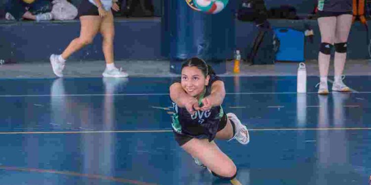 El voleibol universitario entra en acción