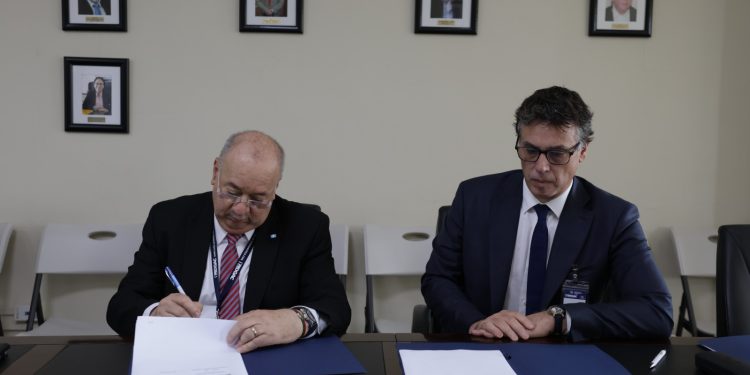 Alianza entre Guatemala y Francia fortalecerá los servicios aéreos