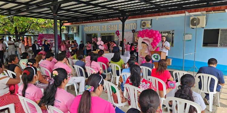 Hospital de San Benito promueve la detección temprana del cáncer de mama a población petenera