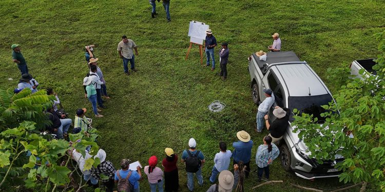 En Suchitepéquez mejoran capacidades técnicas para optimizar el uso de agua y suelo