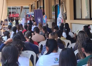 Promueven la producción de alimentos y la nutrición familiar en Zacapa