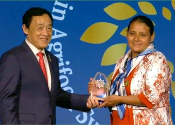 Agricultora guatemalteca reconocida como una de las 100 Heroínas de la FAO
